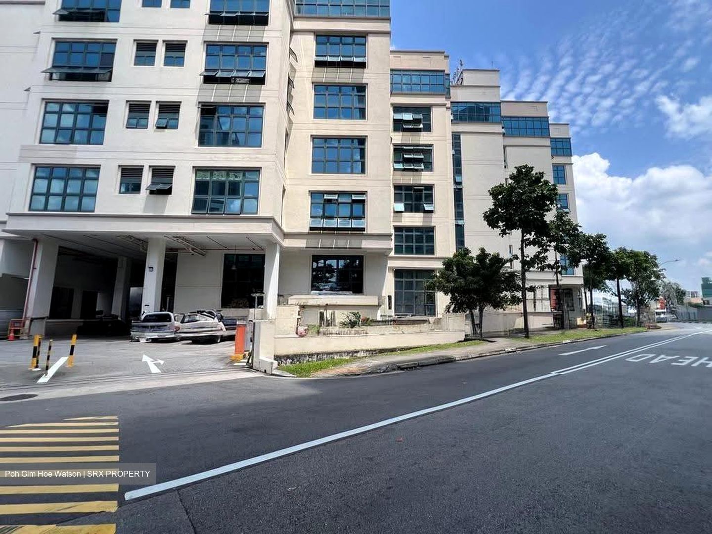 Csi Distribution Centre (D19), Factory #638976061